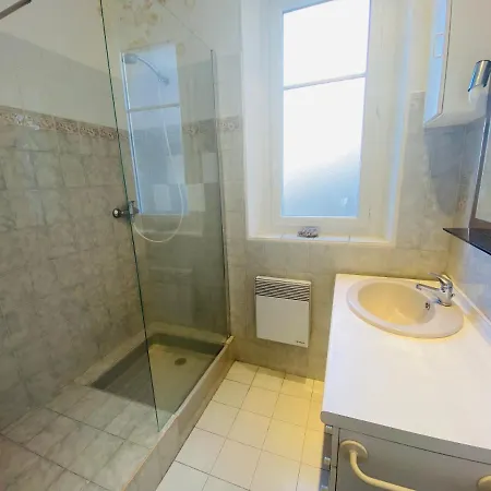 One Bedroom In Center A Few Steps From The Croisette And The Martinez - 2032